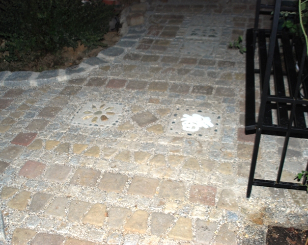 Weg mit Sitzplatz